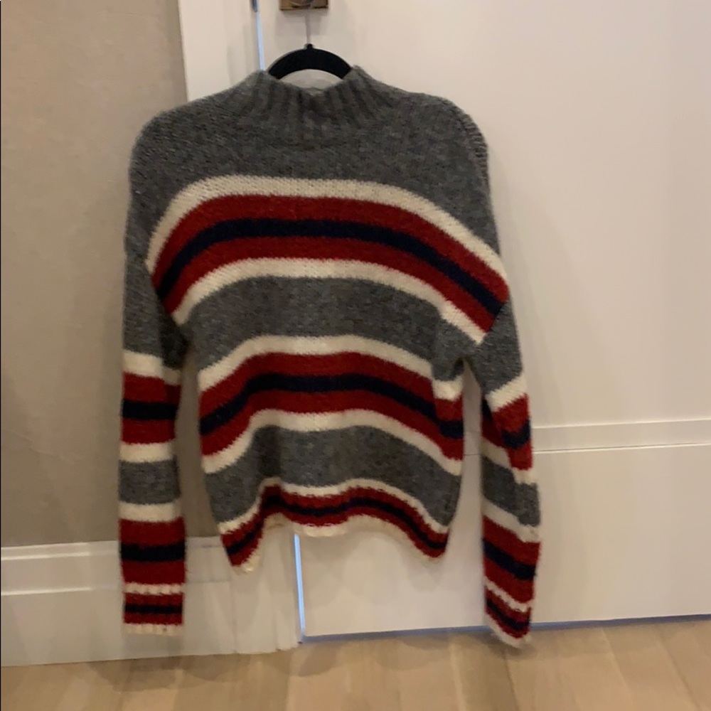 Primark women’s sweater size S